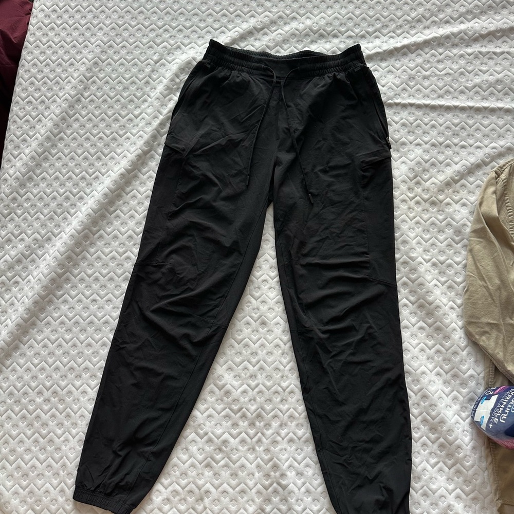 lululemon License to Train Joggers